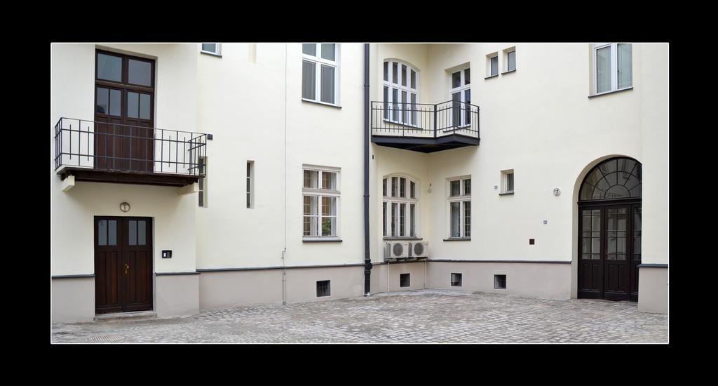 777 Apartments 2 Краков Экстерьер фото
